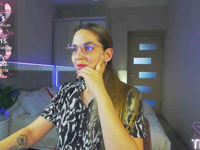 AlexandraCandy webcam