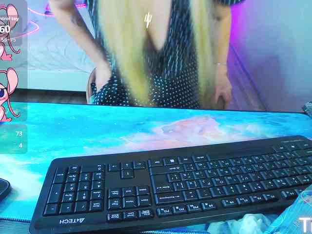 AlexandraCandy webcam