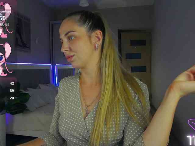 AlexandraCandy webcam