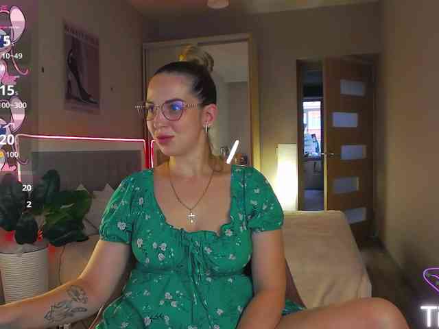 AlexandraCandy webcam