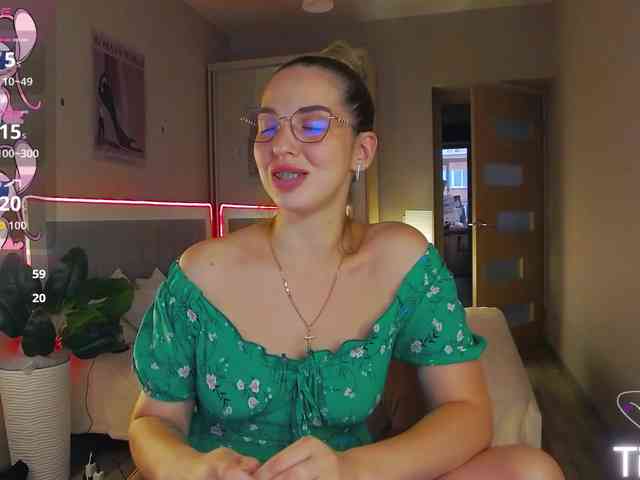 AlexandraCandy webcam