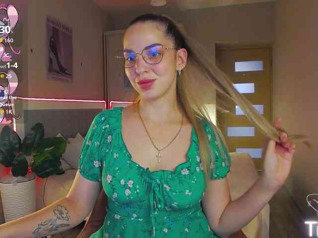 AlexandraCandy webcam