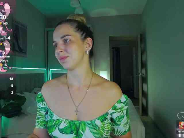 AlexandraCandy AlexandraCandy
