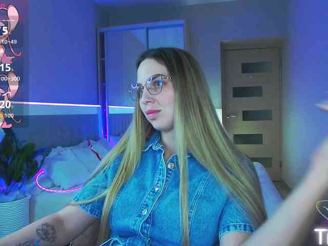 AlexandraCandy webcam