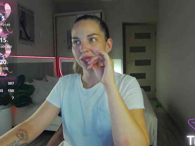 AlexandraCandy Live Webcam on BongaCams