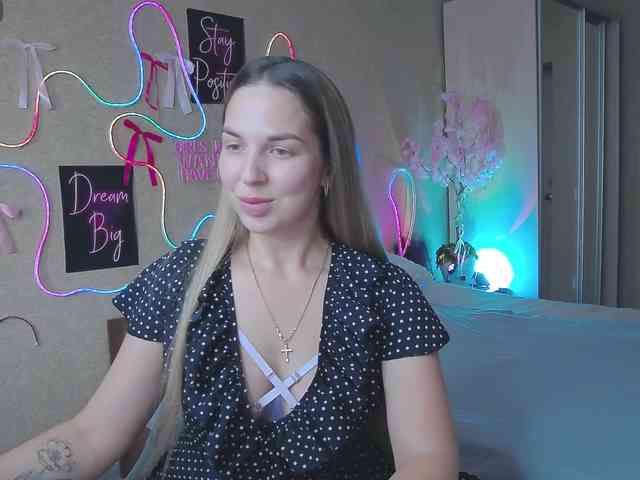 AlexandraCandy webcam
