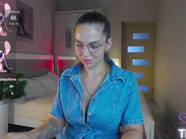 AlexandraCandy webcam