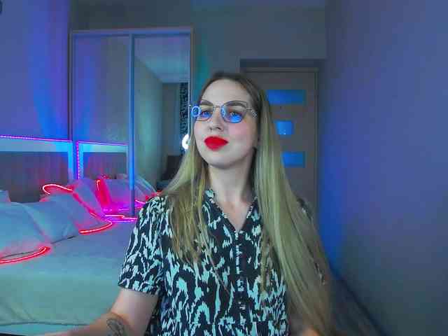 AlexandraCandy webcam