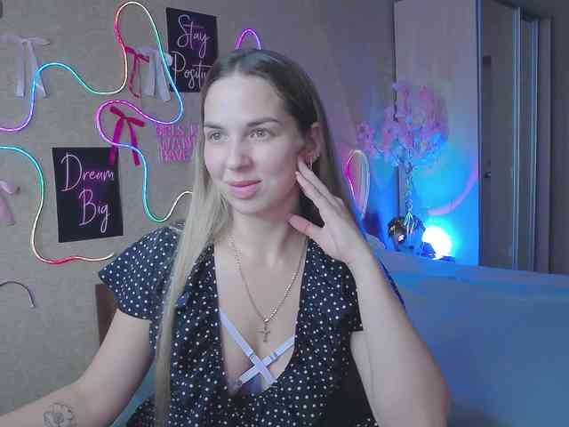 AlexandraCandy webcam
