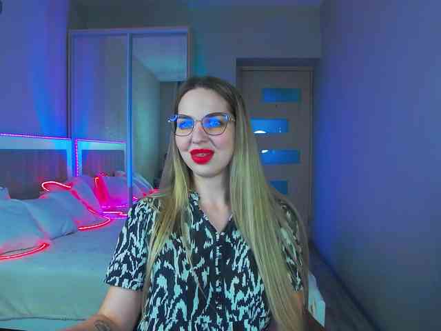 AlexandraCandy webcam