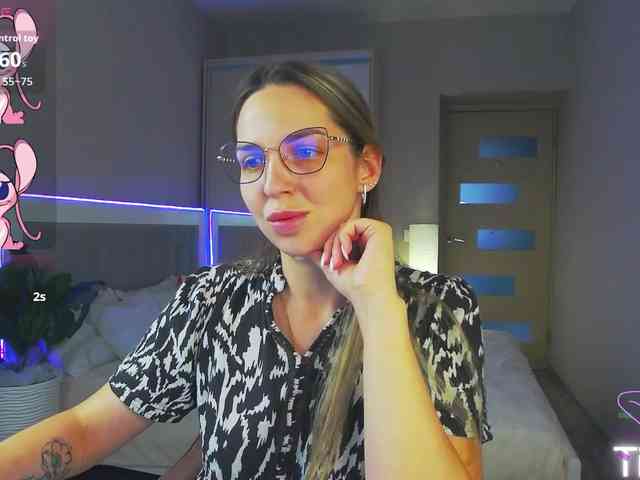 AlexandraCandy webcam