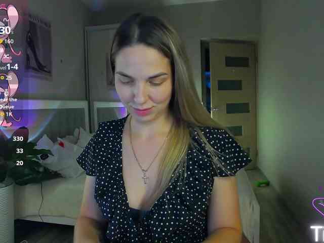 AlexandraCandy AlexandraCandy