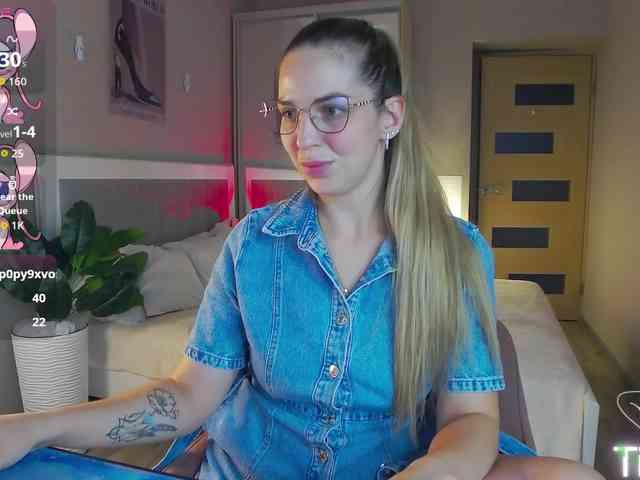 AlexandraCandy webcam