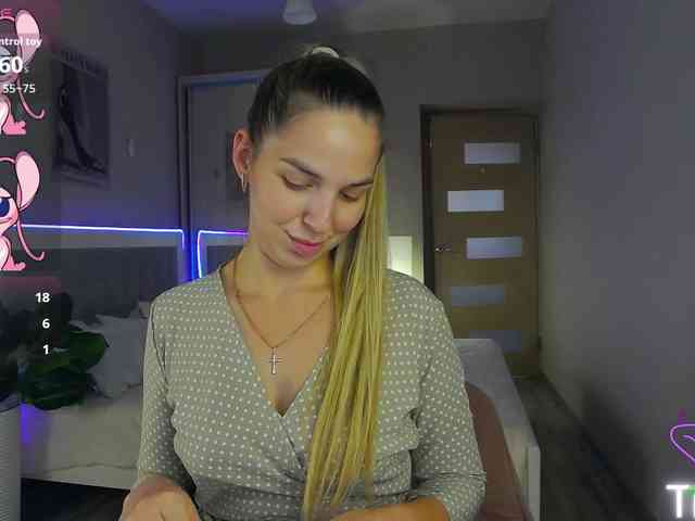 AlexandraCandy webcam