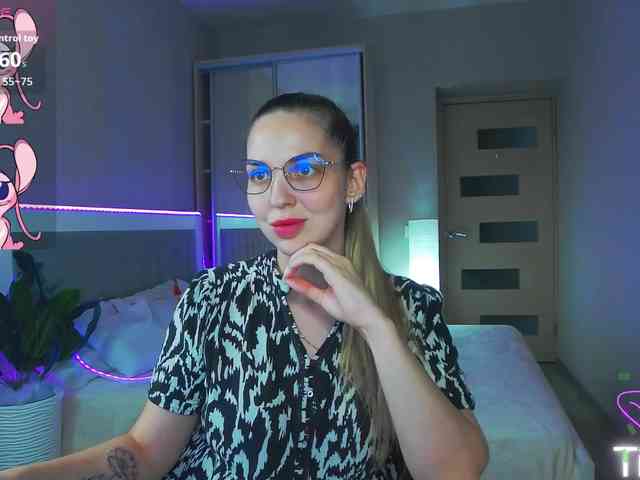 AlexandraCandy webcam