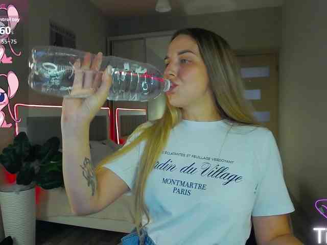 AlexandraCandy webcam