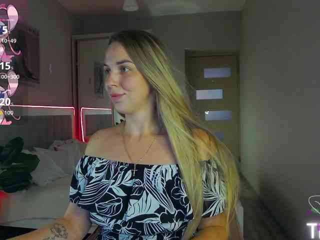 AlexandraCandy webcam