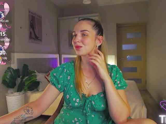AlexandraCandy webcam