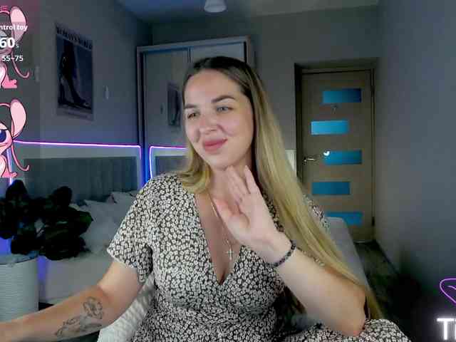 AlexandraCandy webcam