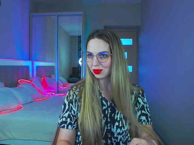 AlexandraCandy webcam