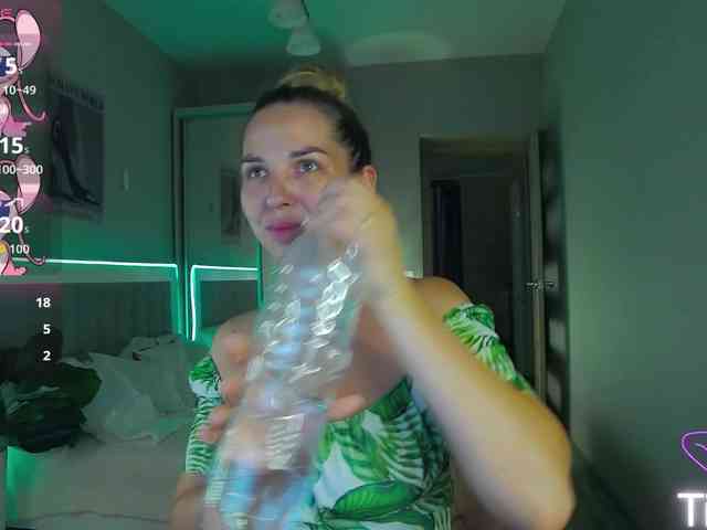 AlexandraCandy webcam
