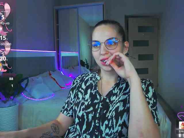 AlexandraCandy webcam