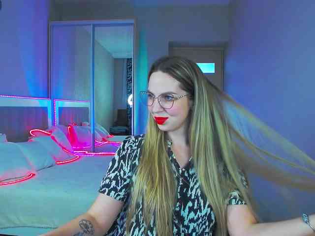 AlexandraCandy webcam