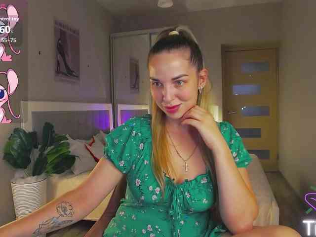 AlexandraCandy webcam