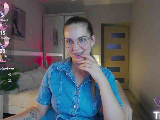 AlexandraCandy webcam