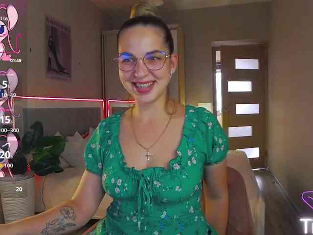 AlexandraCandy webcam