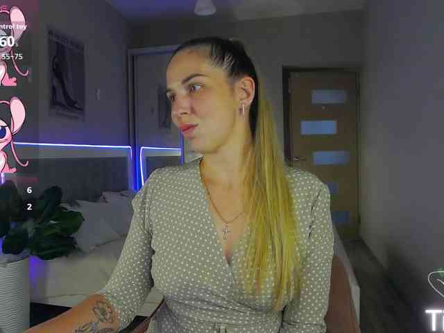 AlexandraCandy webcam