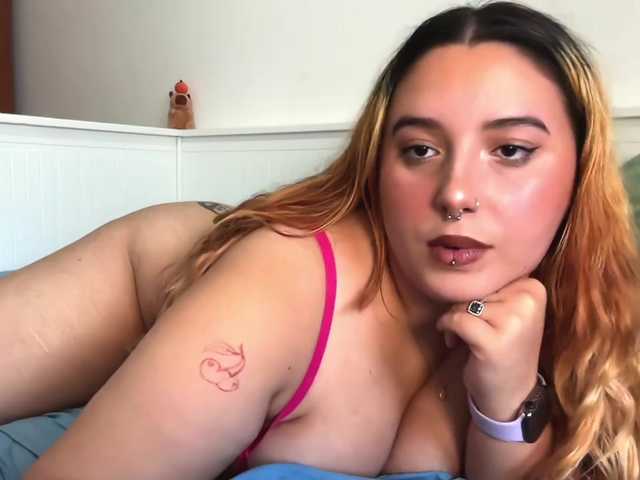 bybabyblue live cam on BongaCams