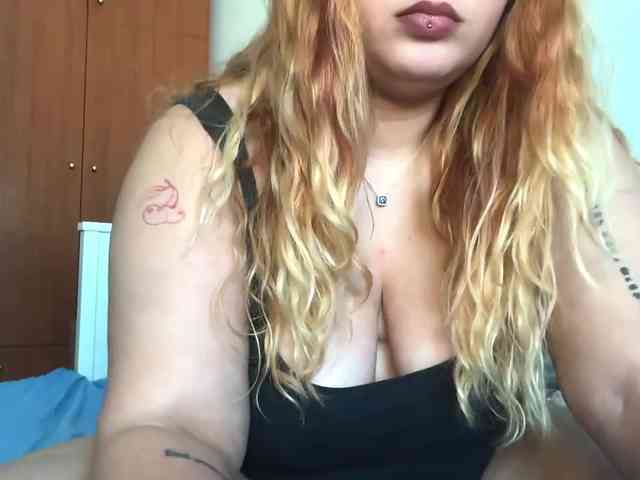 Modelo: bybabyblue