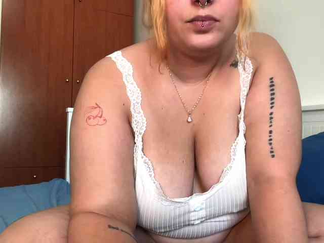 Modelo: bybabyblue