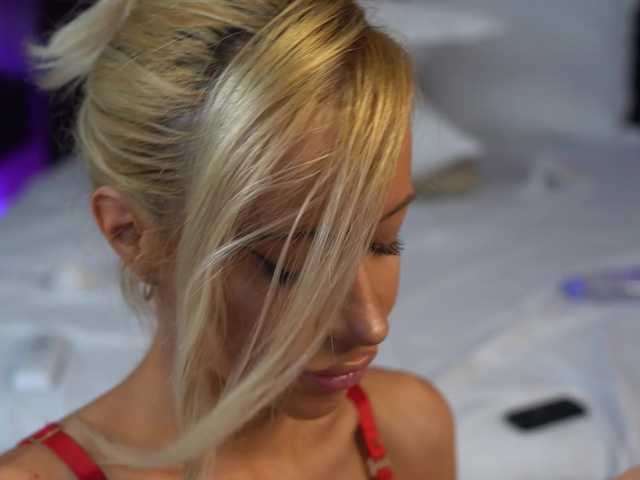 CaseyPosh live cam on BongaCams