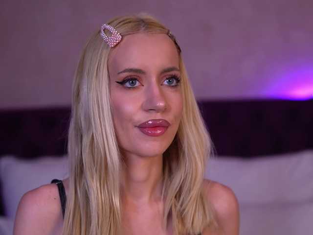 CaseyPosh live cam on BongaCams