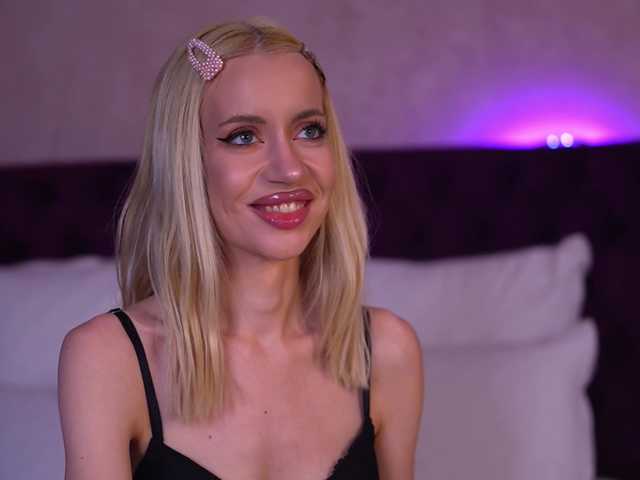 CaseyPosh live cam on BongaCams