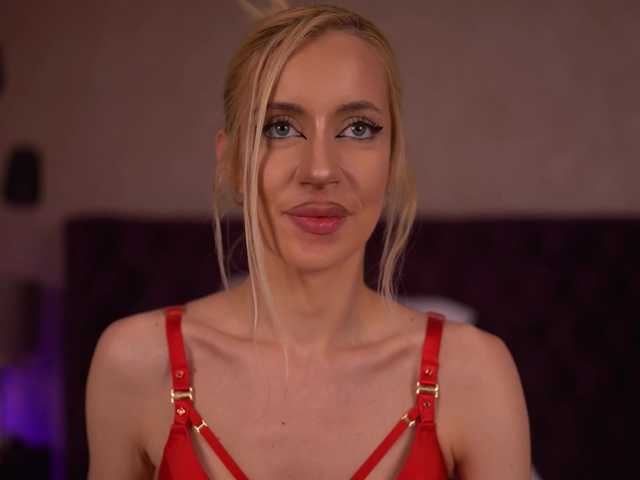 CaseyPosh live cam on BongaCams