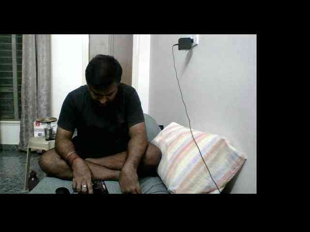Sree444143 Live Webcam on BongaCams