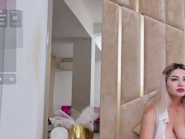 SiellaDolce live cam on BongaCams