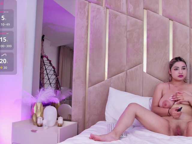 SiellaDolce live cam on BongaCams