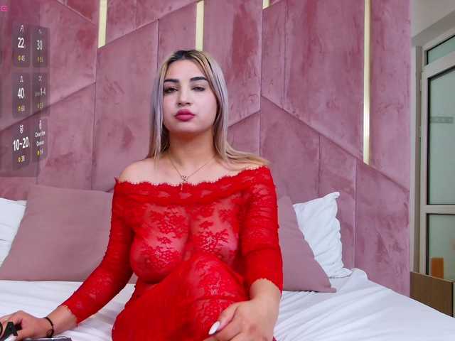 SiellaDolce live cam on BongaCams