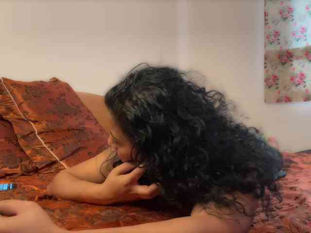 DivyaD webcam