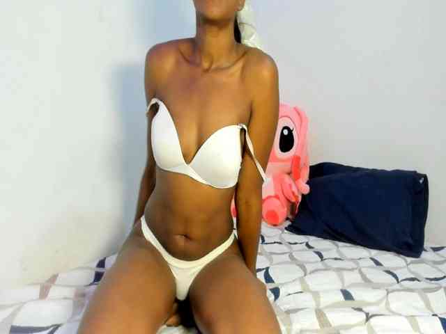 Kiara-moon webcam
