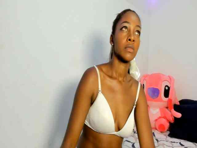 Kiara-moon webcam