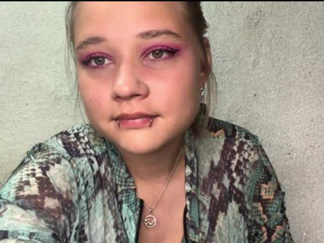 IvoryKranz live cam on BongaCams