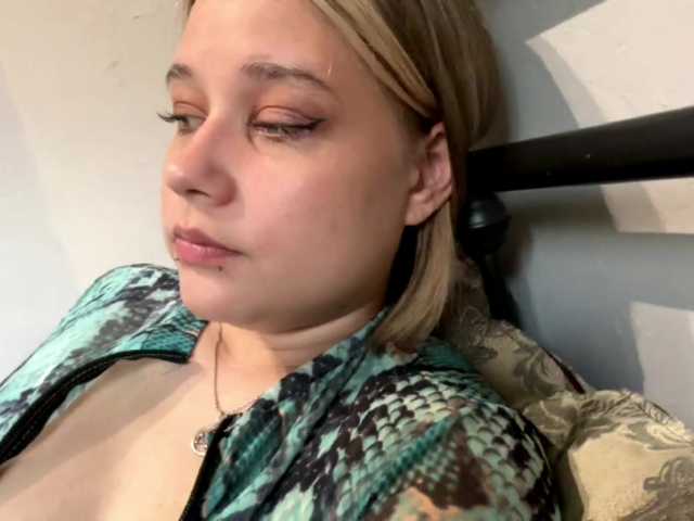IvoryKranz live cam on BongaCams