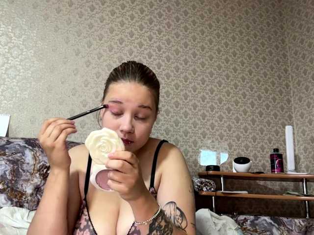 IvoryKranz live cam on BongaCams