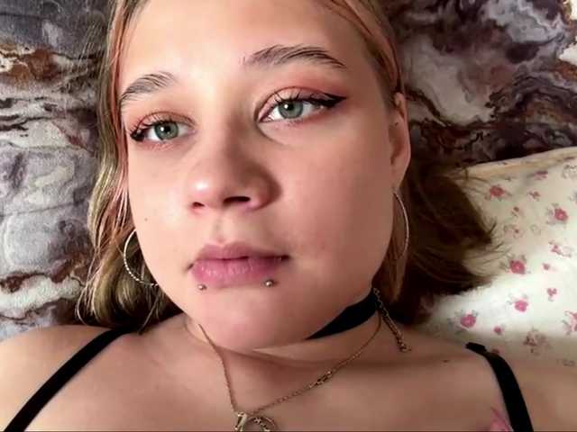 IvoryKranz live cam on BongaCams