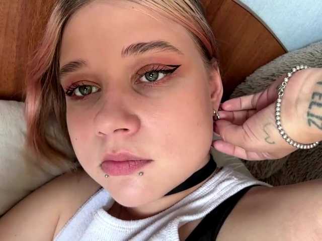 IvoryKranz live cam on BongaCams